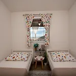 Sunset Apartment *