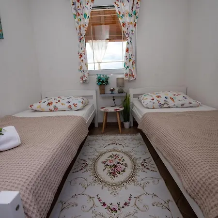 Sunset 아파트 Ražanj